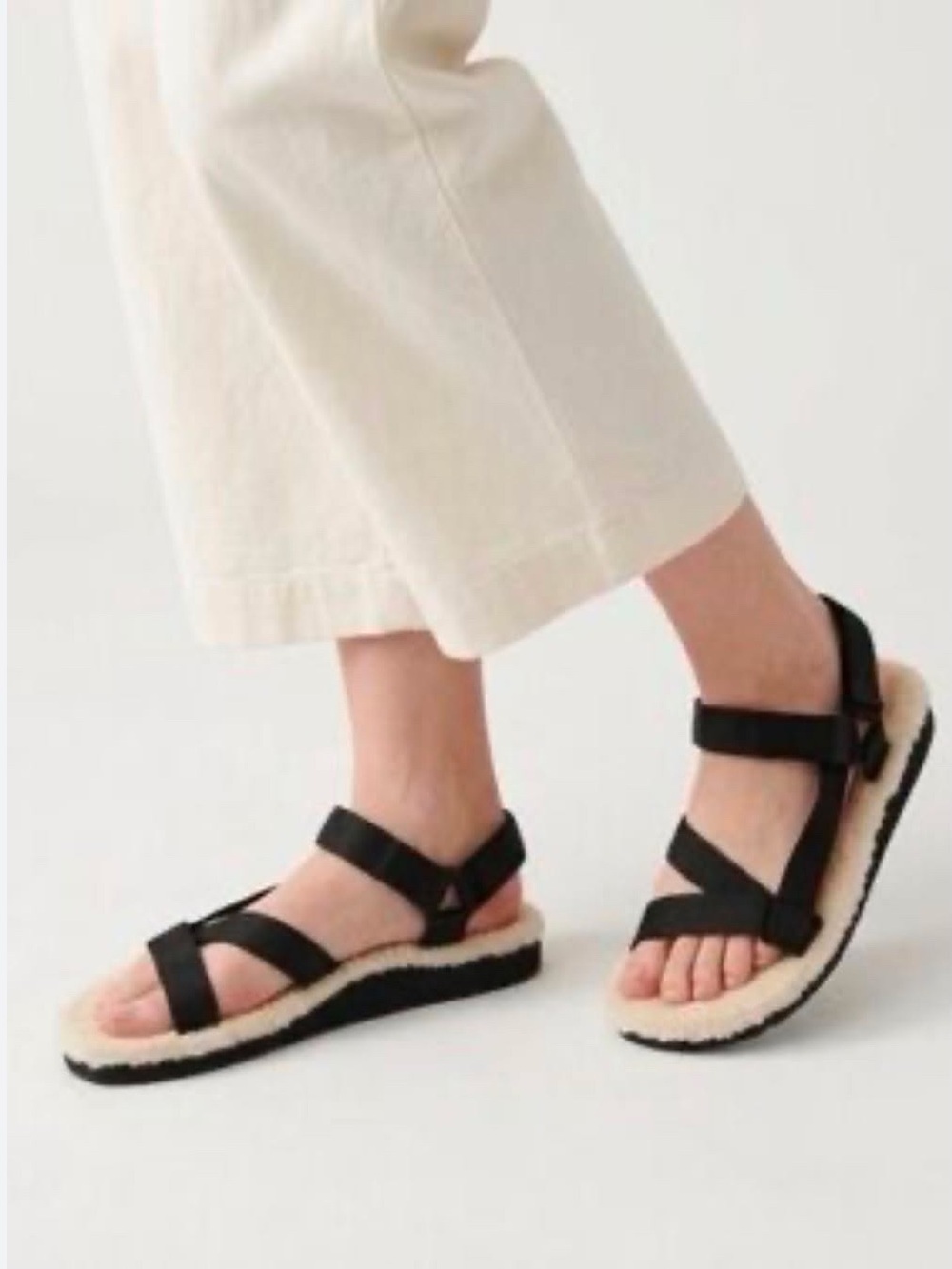✨Everlane ReNew Teddy Sport Sandals Size 8